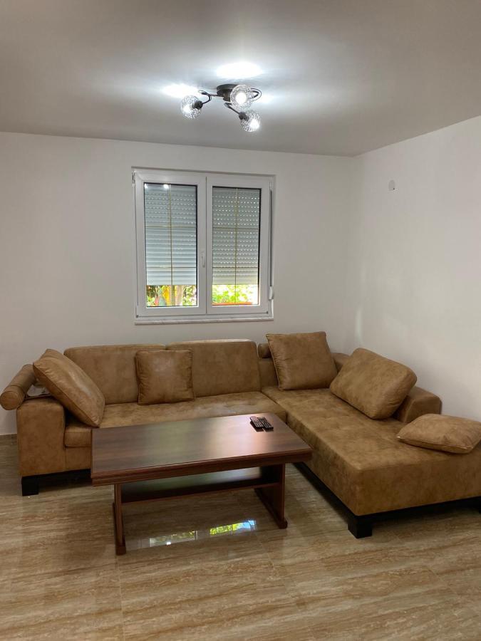 Apartman 02 巴尔 外观 照片